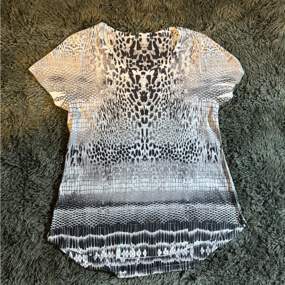 Style and Co. Size medium black grey and white patterned blouse - Picture 5 of 5
